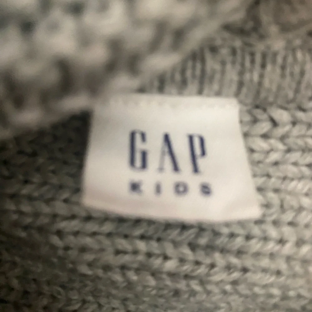 Gap Kids Sweater Poncho in gray with Faux‎ Fur lined hood sz XL